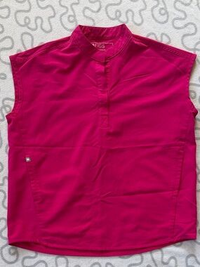 FIGS Rafaela Oversized Scrub Top in Bright Pink